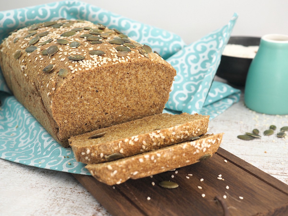 Low Carb Paleo Bread | Paleo | Gluten-free | The JOYful Table
