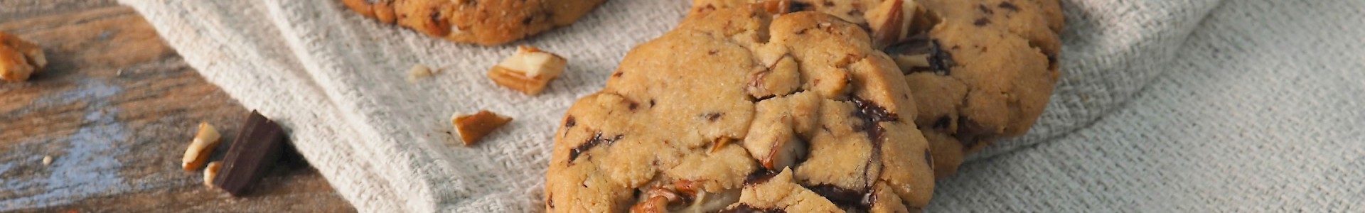 Chocolate Chip & Pecan Cookies